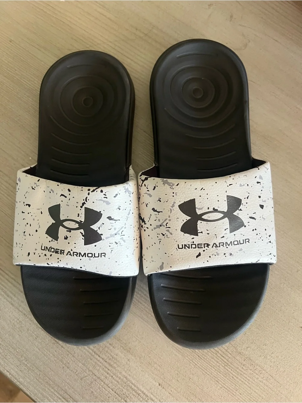 Under Armour Kids Black Slides with White Speckled Strap